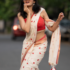 SAREEN Cream Mal Cotton Saree with Red Heart Butti & Copper Border