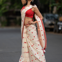 SAREEN Cream Mal Cotton Saree with Red Heart Butti & Copper Border