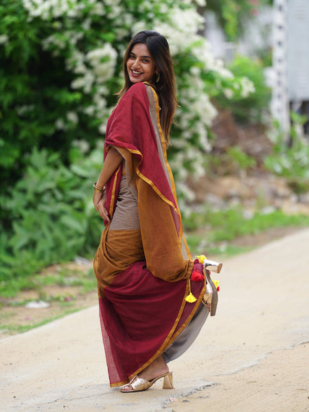 SAREEN Vibrant Multicolor Ombre Mal Cotton Saree with Rainbow Flow Pallu