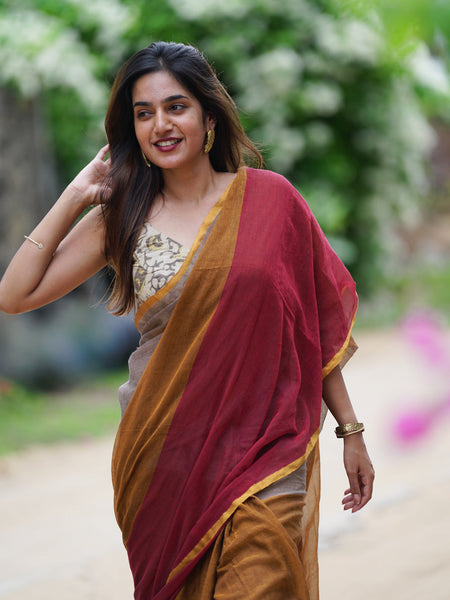 SAREEN Vibrant Multicolor Ombre Mal Cotton Saree with Rainbow Flow Pallu