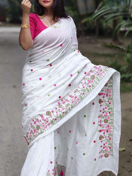 SAREEN Elegant White Floral Embroidered Mal Cotton Saree with Tassel Pallu