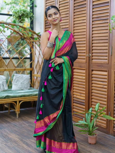 SAREEN Royal Noir Mal Cotton Saree – Black with Rani Pink & Emerald Border